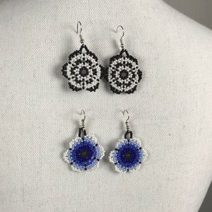 Set of 2 Huichol earrings.
